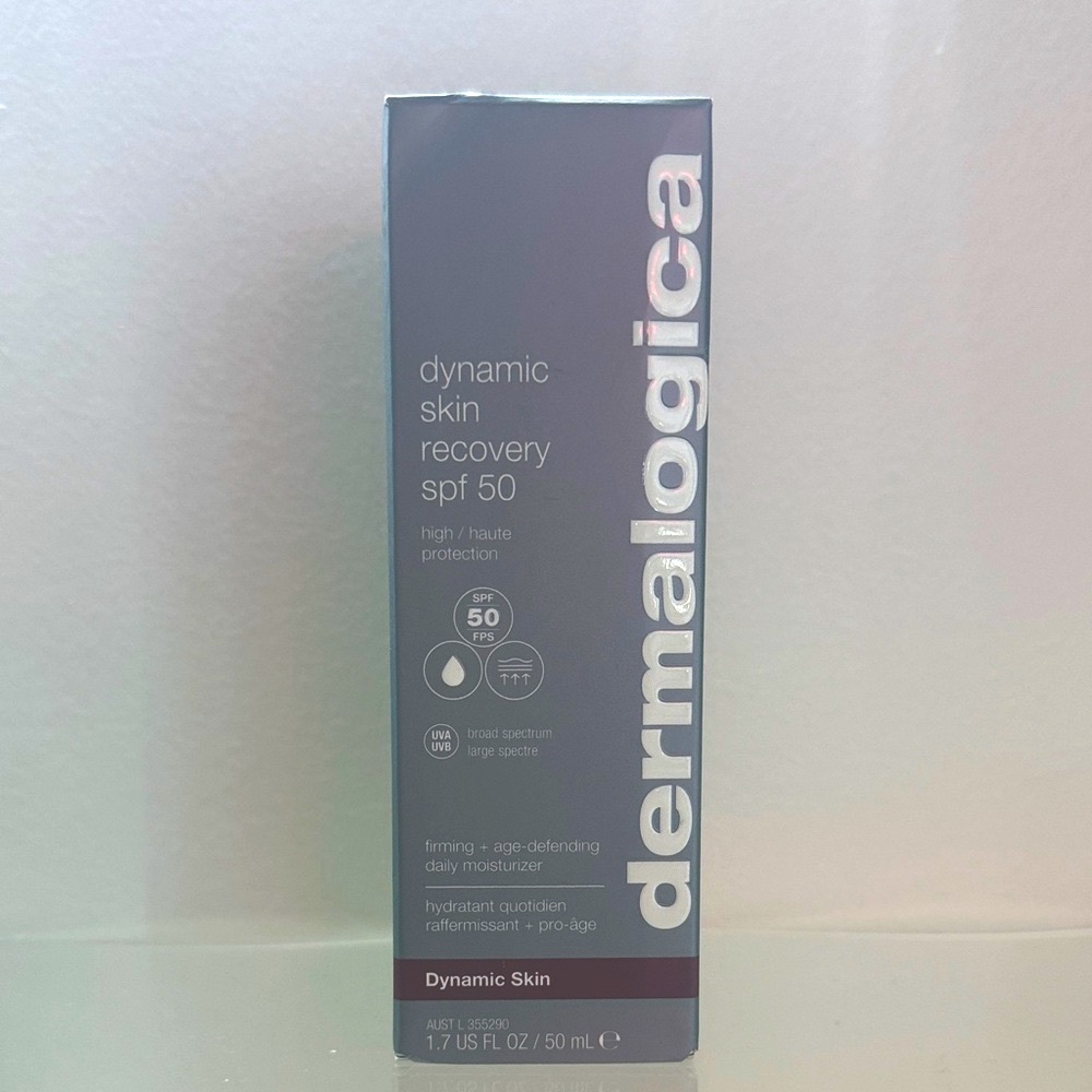Dermalogica Dynamic Skin Recovery SPF 50 - Silver and White